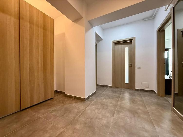 Apartament cu 2 camere decomandat, mobilat în Politehnica