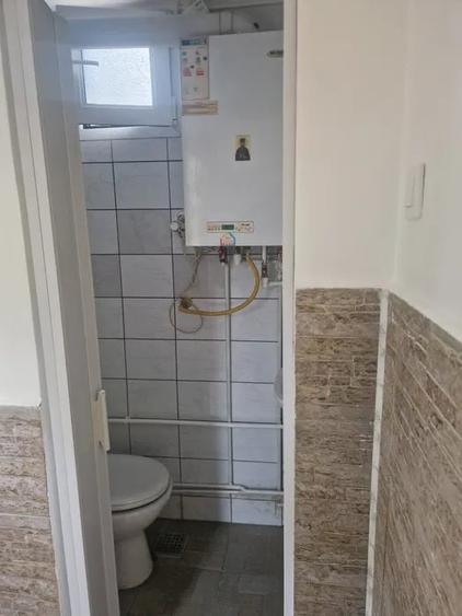Apartament cu 2 camere nedecomandat, mobilat în Tudor Vladimirescu
