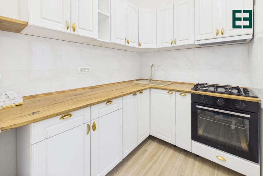 Apartament cu 2 camere semidecomandat, mobilat în Central