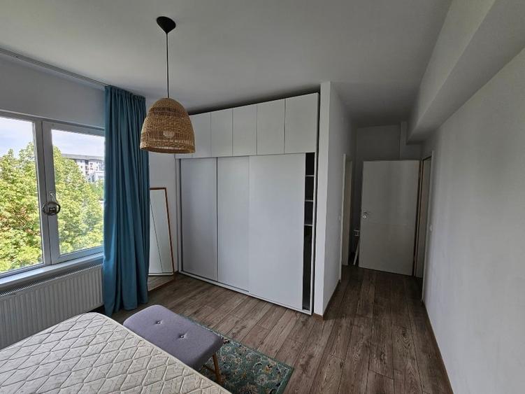 Apartament cu 3 camere semidecomandat, mobilat în 1 Decembrie 1918