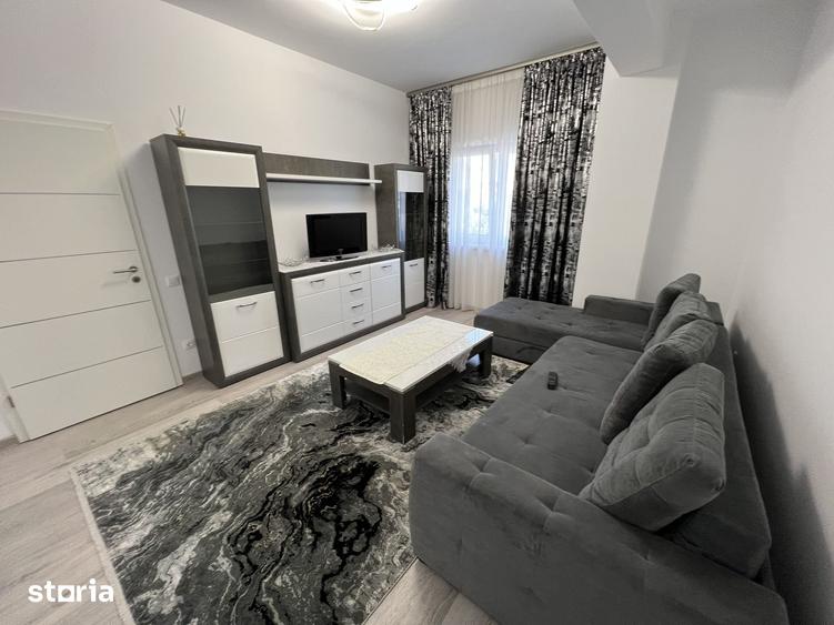 Apartament cu 2 camere decomandat în Mihai Viteazul