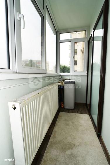 Apartament cu 3 camere în Păcurari