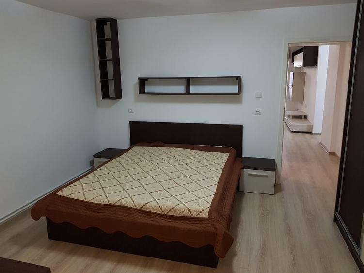Apartament cu 2 camere decomandat, mobilat în Lipovei