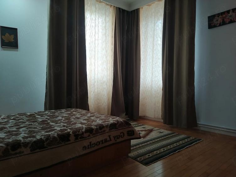 Apartament cu 3 camere decomandat în Griviței