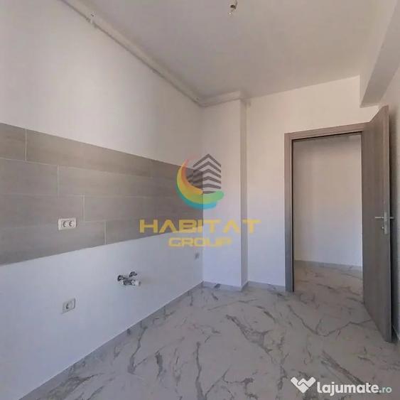 Apartament cu 3 camere decomandat în Exterior Vest