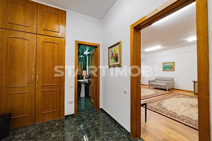 Spațiu comercial, de 105 mp, în Centrul Civic