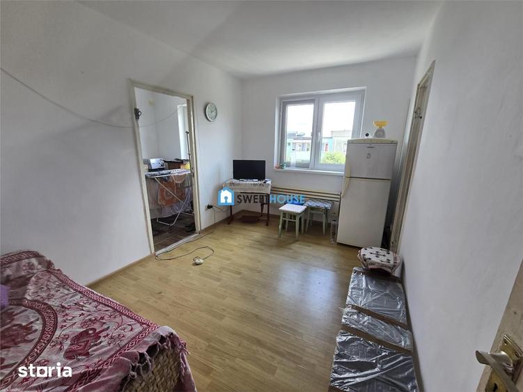 Apartament cu 2 camere semidecomandat în Central