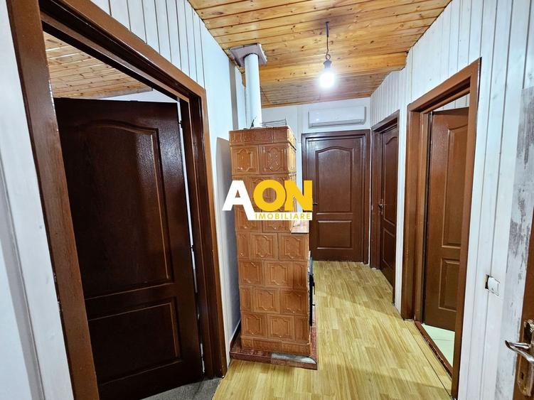 Casă individuală cu 6 camere cu Canalizare în Ciugud