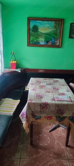 Casă cu 6 camere cu Teren 2880 Mp în Mișca