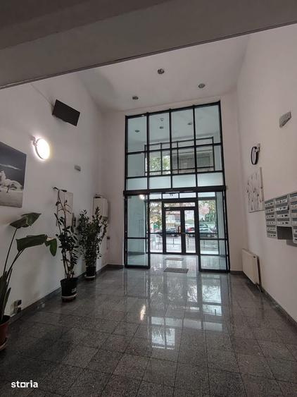 Apartament cu 3 camere decomandat în Pache Protopopescu