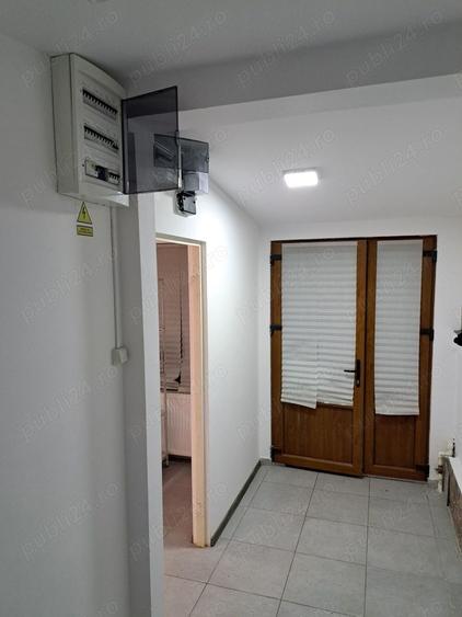 Spatiu comercial sector 2 - 2