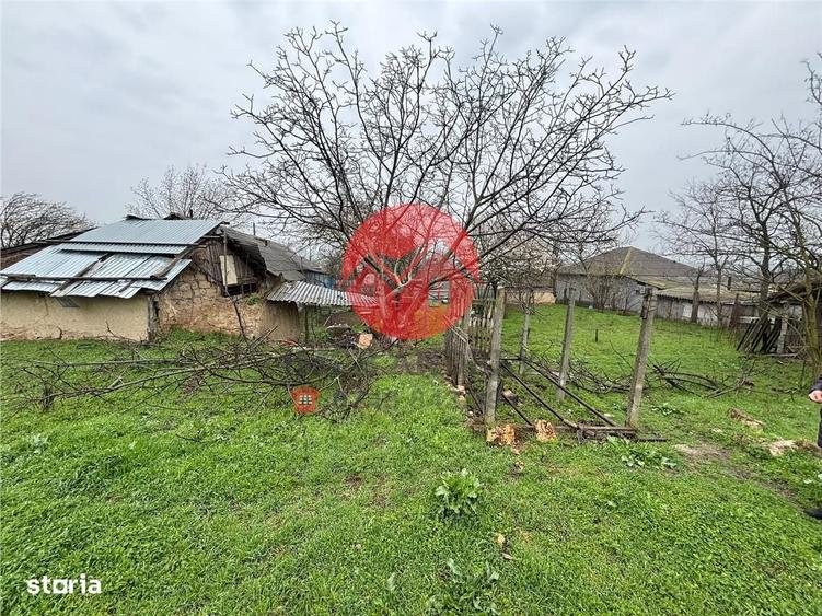 Casă cu 3 camere în Agighiol