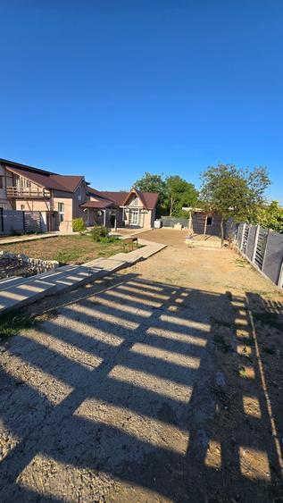 Casă individuală cu 3 camere cu Teren 700 Mp în Poarta Albă