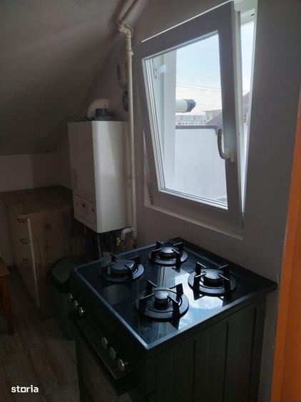 Inchiriez apartament 2 camere zona tractorul - 1