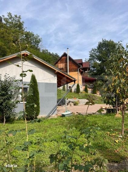 Casă cu 4 camere în Ocoliș