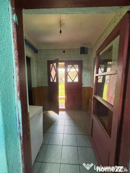Casă cu 2 camere cu Teren 4700 Mp în Asuaju de Sus
