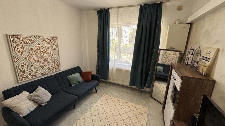 Apartament cu 2 camere decomandat în Central