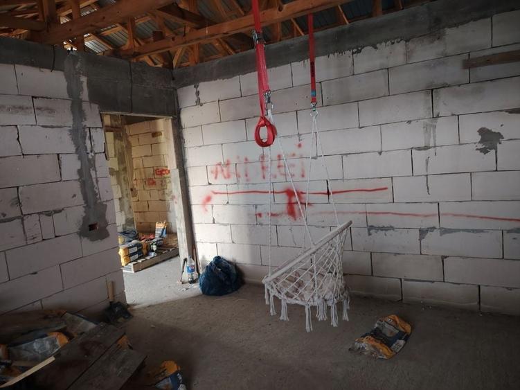 Casă cu 3 camere în Târlele Filiu