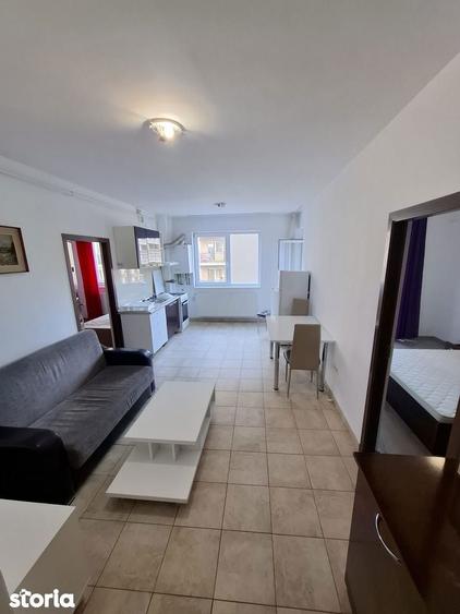 Apartament cu 3 camere decomandat în Baciu