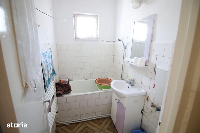 Apartament cu 2 camere în Micro 40