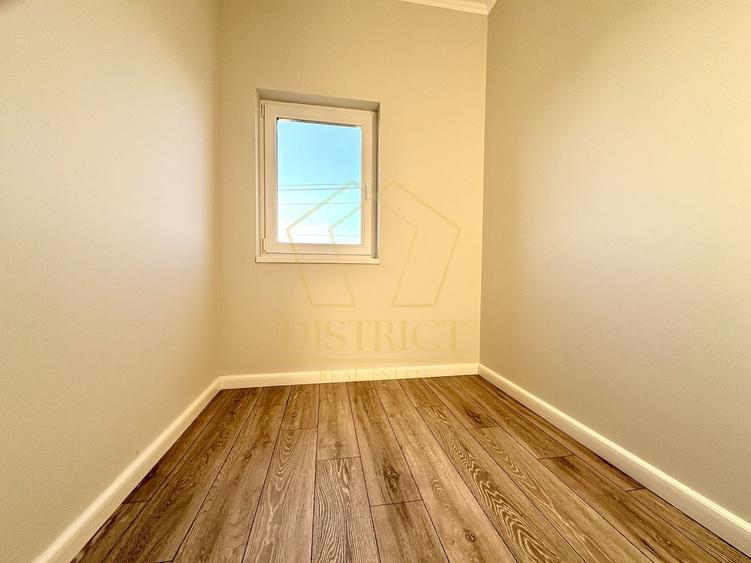 Duplex cu 4 camere cu Canalizare în Remetea Mare