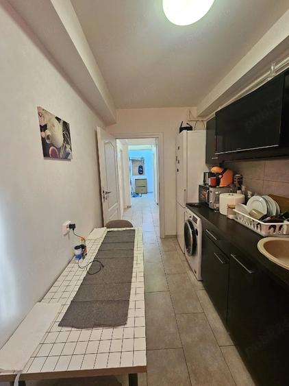 Apartament cu 2 camere decomandat în Fundeni