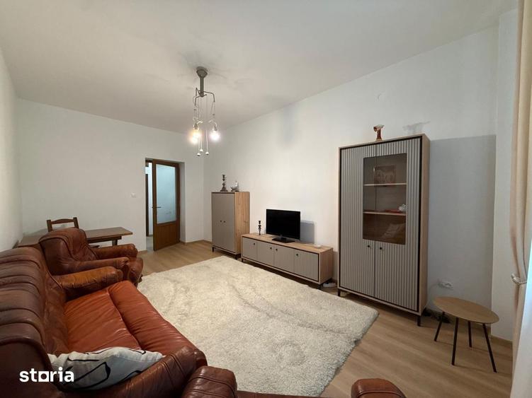 Apartament cu 3 camere decomandat, mobilat în Copou