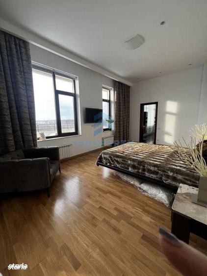 Apartament cu 5 camere în Central