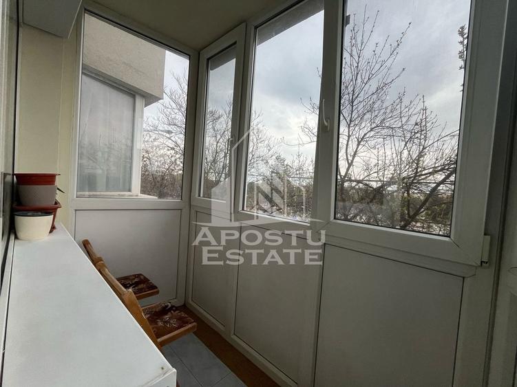 Apartament cu 3 camere decomandat, mobilat în Șagului
