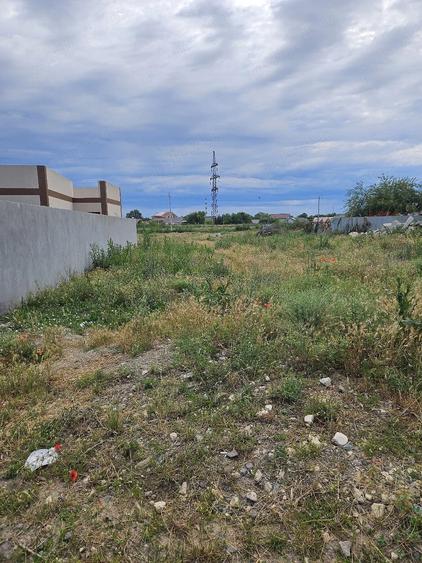 Teren de 1500 mp, în Valu lui Traian
