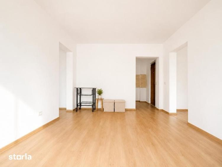 Apartament cu 3 camere în Mărăței
