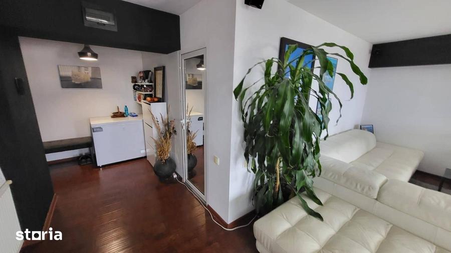 Apartament cu 3 camere în Ultracentral