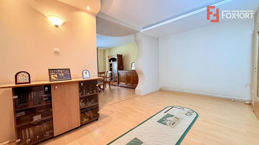 Casă individuală cu 5 camere cu Piscina în Brâncoveanu
