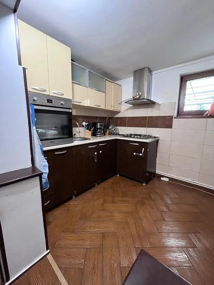 Casă cu 4 camere cu Teren 196 Mp în Palas