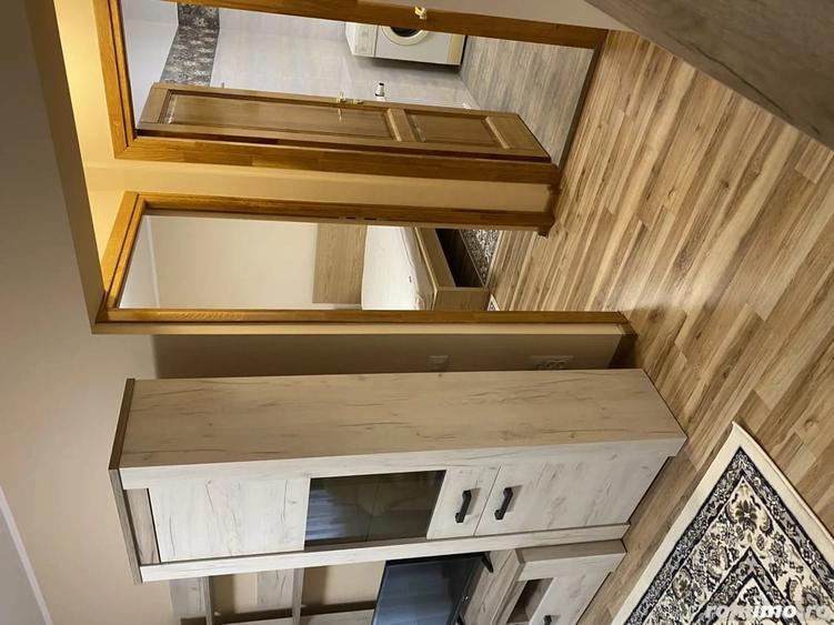 Apartament cu 2 camere semidecomandat în Eroii Revoluției