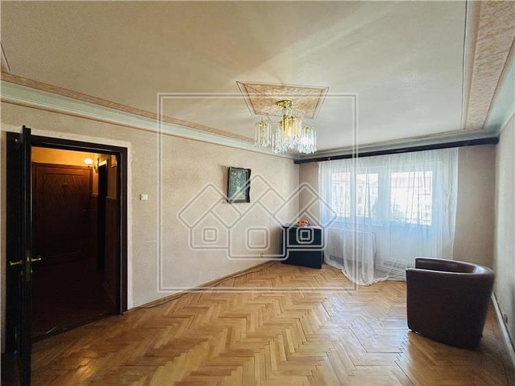 Ap decomandat, 3 camere, 2 balcoane - Zona Turnisor - 6