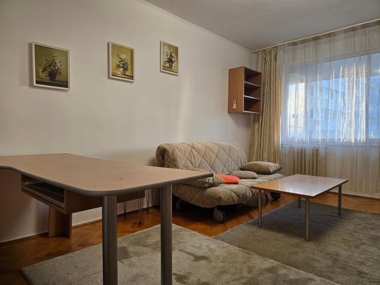 Apartament cu 2 camere decomandat în Dristor