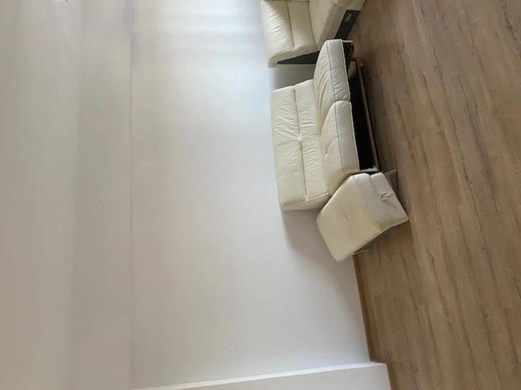 Apartament cu 3 camere decomandat în P-ța Unirii