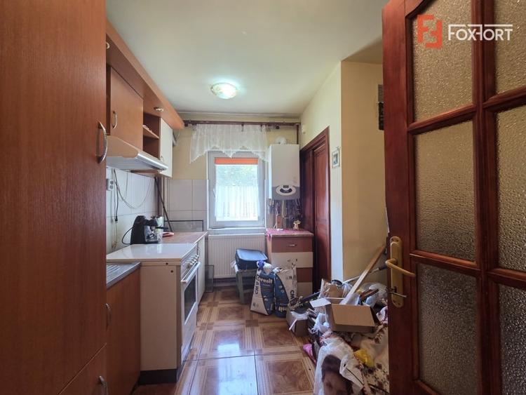 Apartament cu 3 camere, decomandat cu vedere pe 3 parti - zona Miorita - 14