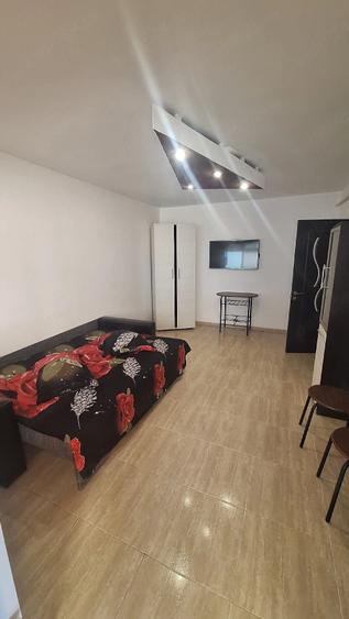 Apartament cu 3 camere decomandat în Tomis Nord