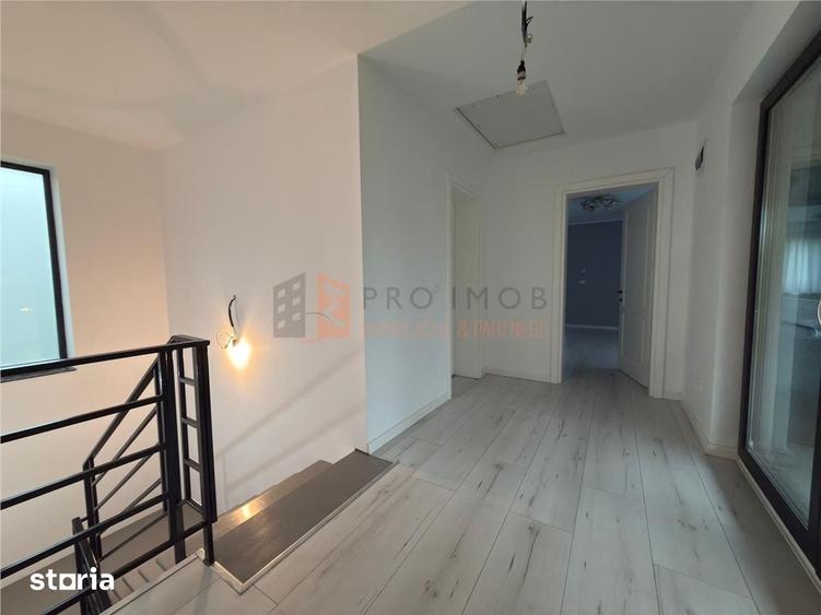 Casă cu 5 camere decomandat cu Teren 963 Mp în Vernești