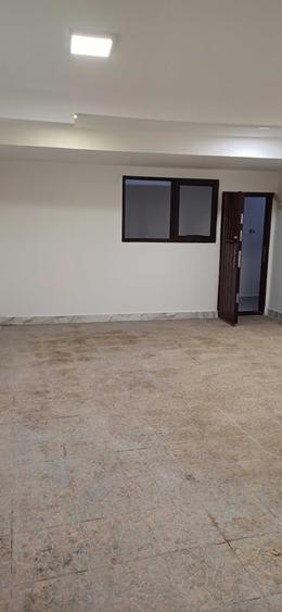 Spațiu comercial, de 70 mp, în Central