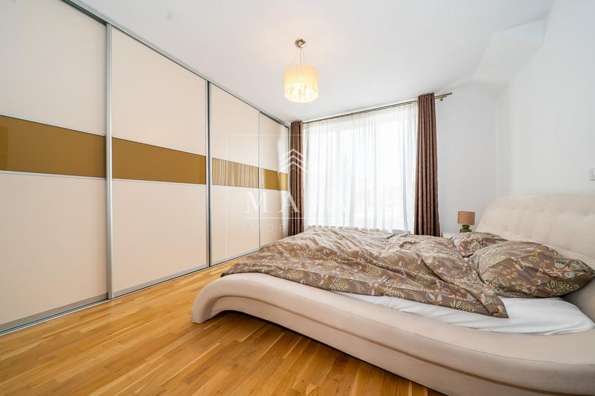Apartament cu 3 camere decomandat în Calea Dumbrăvii
