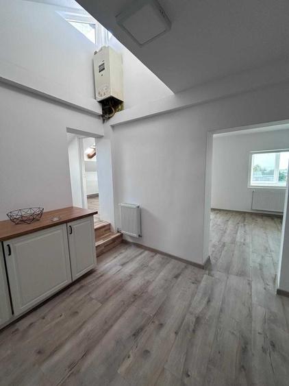 Apartament cu 2 camere decomandat, mobilat în Dârste