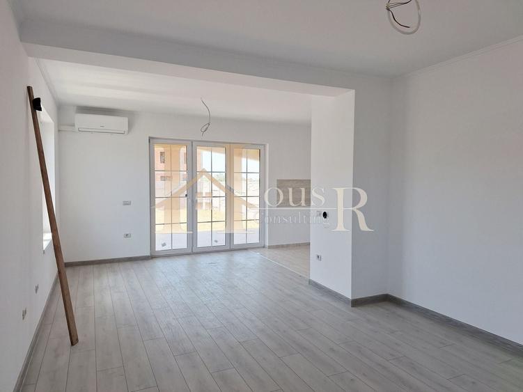 Duplex cu 3 camere cu Canalizare în Urseni