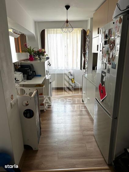 Apartament cu 4 camere decomandat în Circumvalațiunii