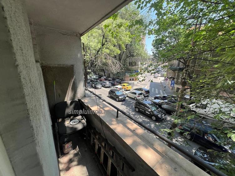 Apartament cu 2 camere semidecomandat în Armeneasca