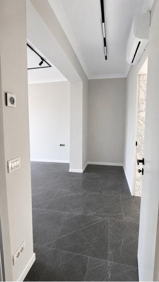 Apartament cu 3 camere decomandat, mobilat în Băneasa