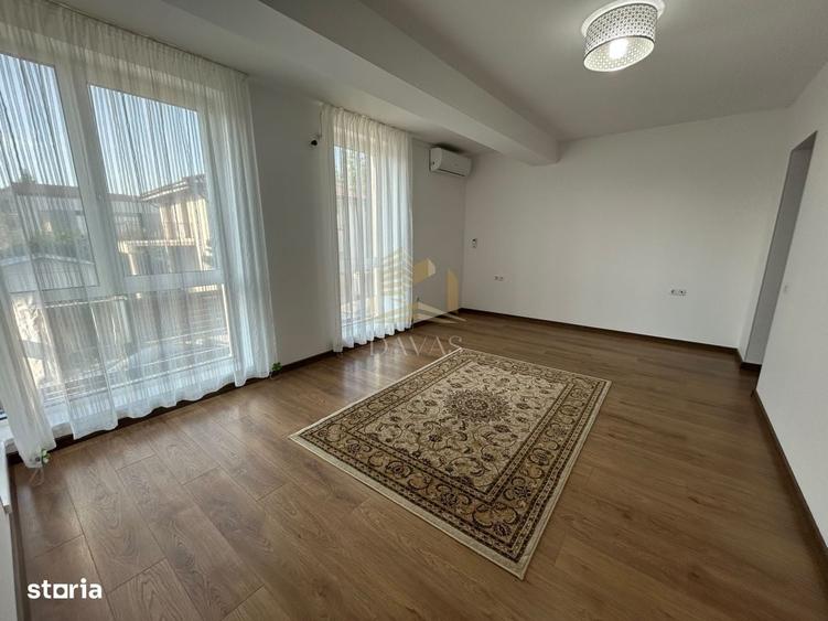 Casă cu 4 camere în Europa