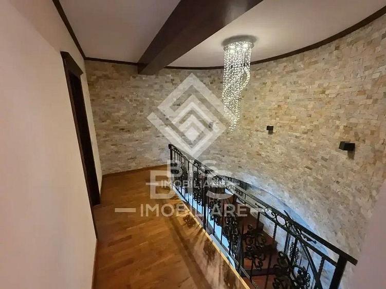 Casă individuală cu 3 camere cu Canalizare în Periferie